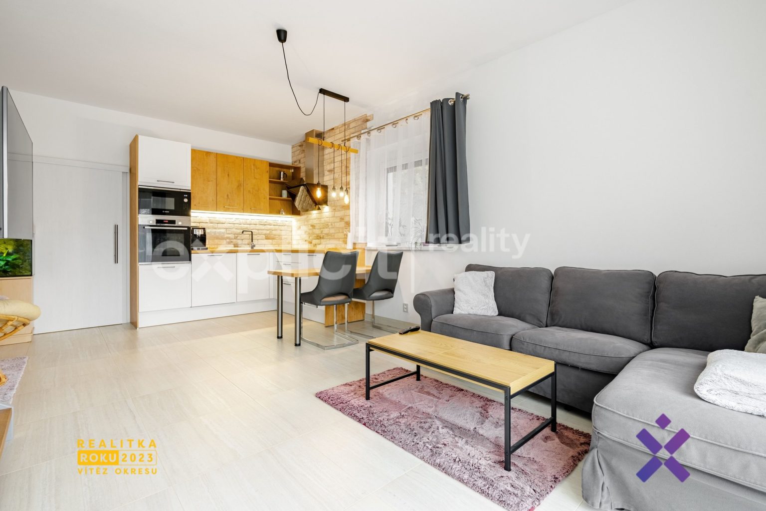 1920x1920wm2402050841-a5f38-prodej-rodinne-domy-160-m2-zlin-dsc02479-hdr-final-f4bd33ba23-581315299