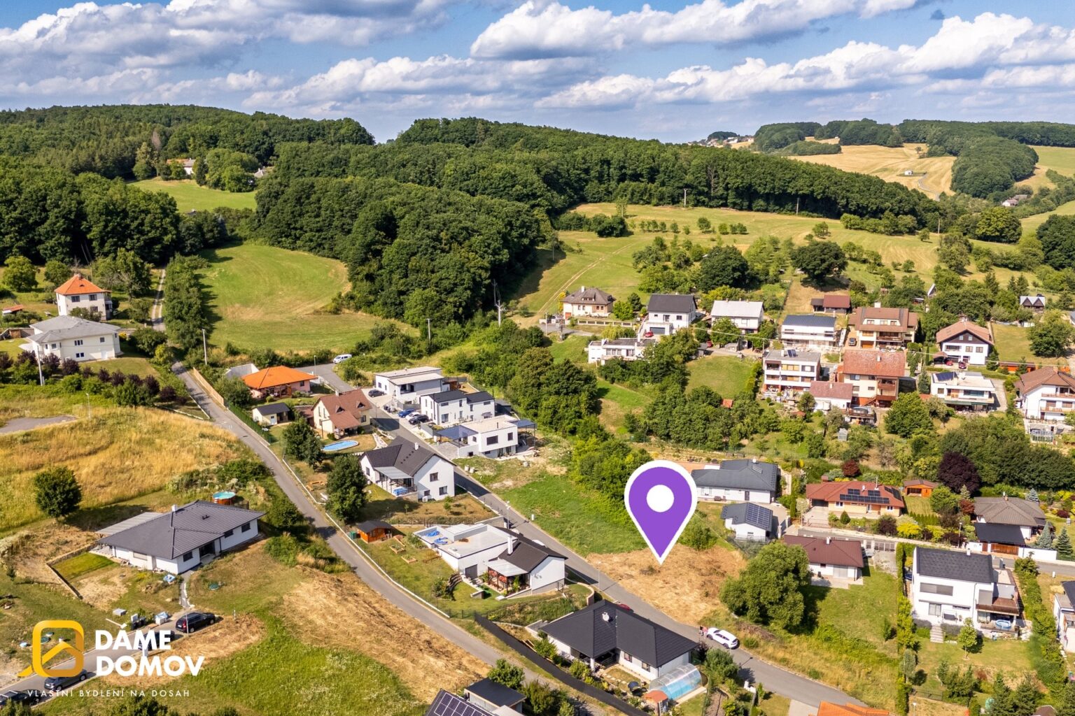1920x1920wm2410241258-4c2b0-prodej-stavebniho-pozemku-911-m2-breznice-dji-20250704162728-0066-d-hdr-point-7f117034a4-1817152729
