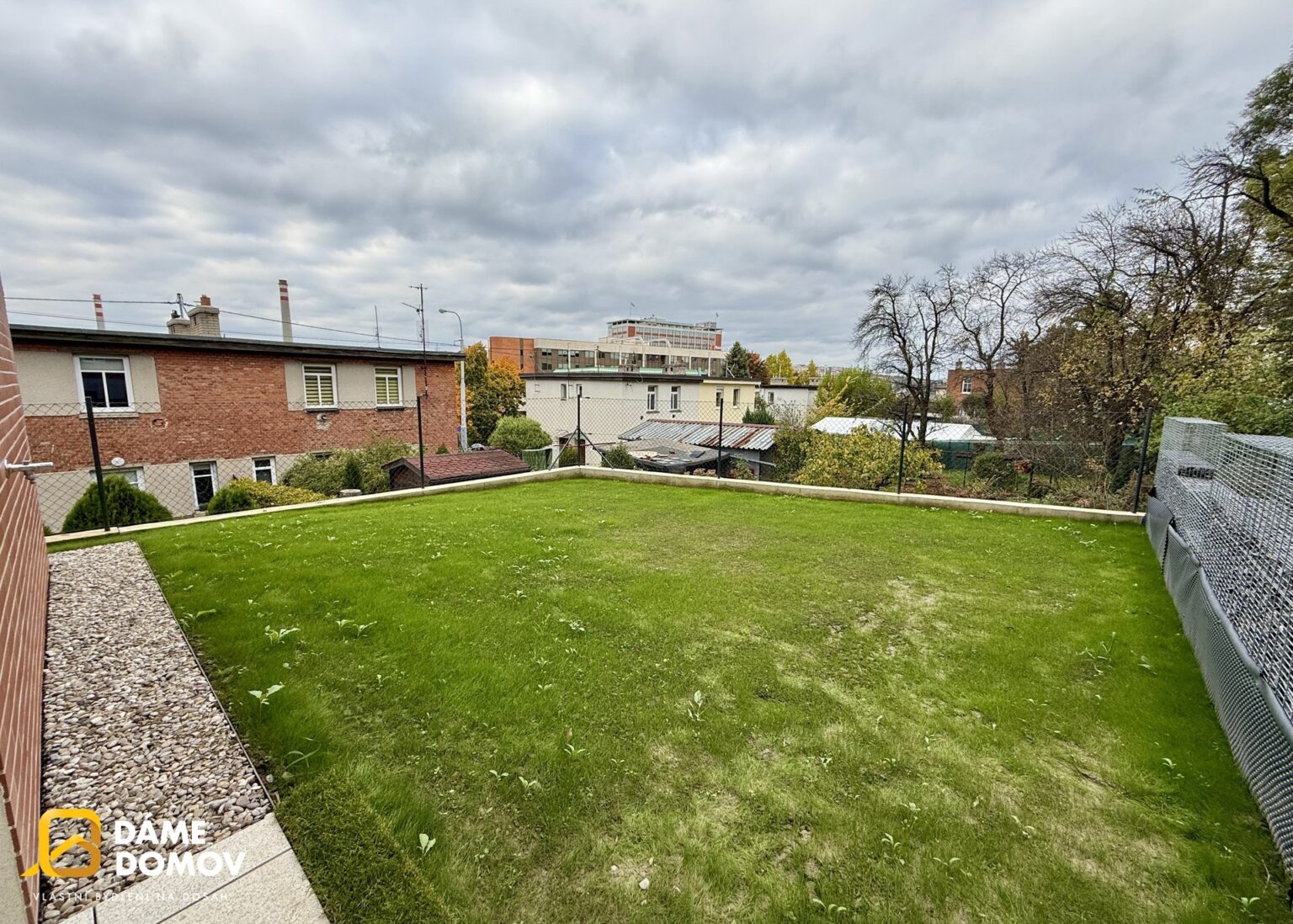 1920x1920wm2410241258-44dc4-pronajem-bytu-3-kk-94-m2-zlin-iphone-mostni-18-2cab7034a4-1764304437