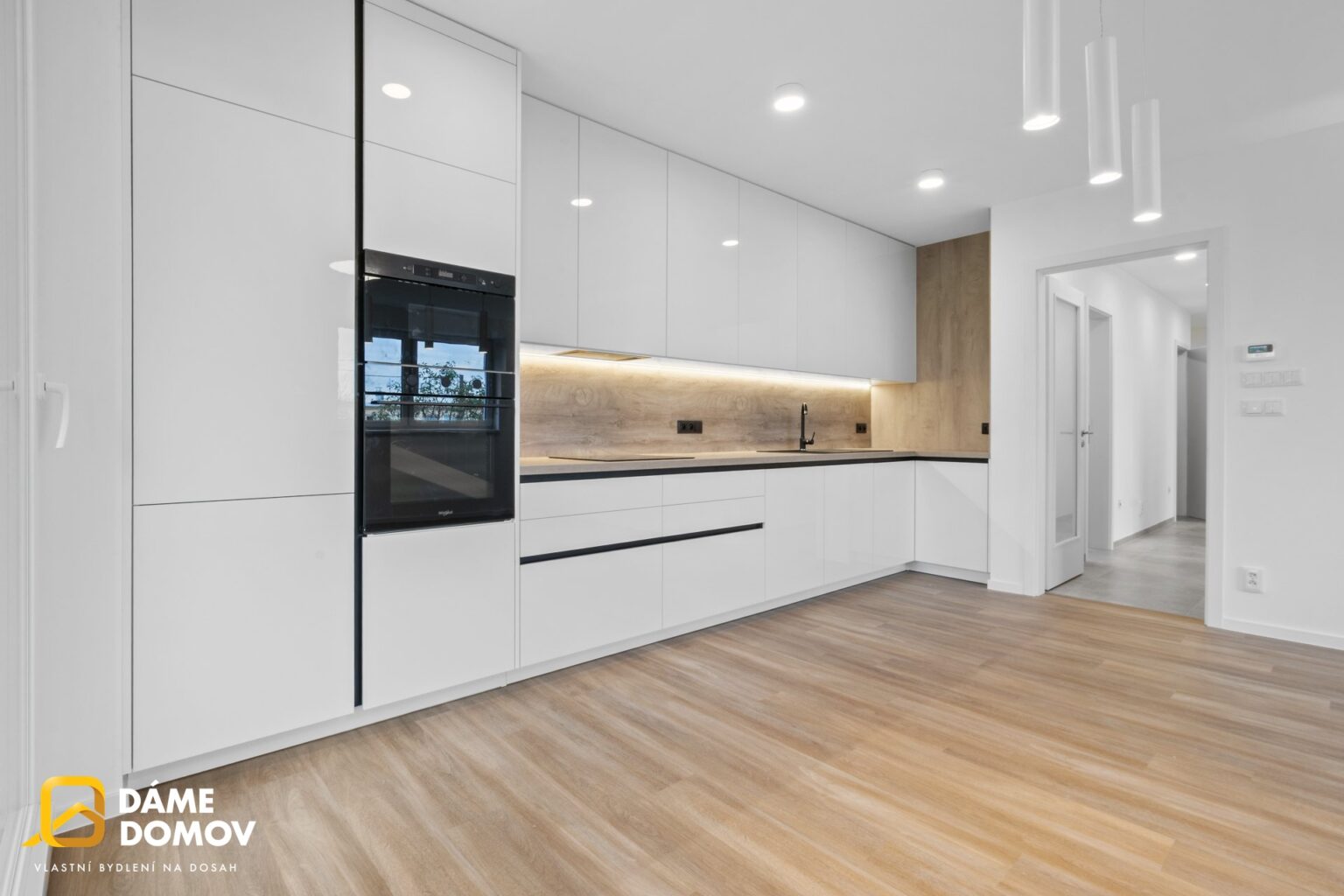 1920x1920wm2410241258-58406-pronajem-bytu-3-kk-94-m2-zlin-mostni-byt-117-vpravo-dole-10-ffce7034a4-2122696463