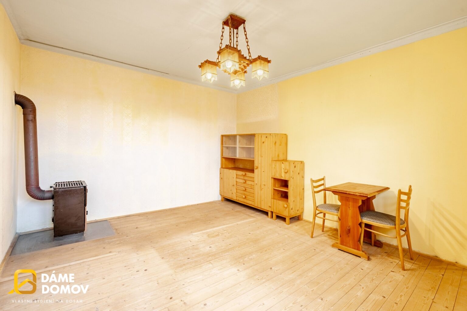 1920x1920wm2410241258-c806c-prodej-rodinneho-domu-86-m2-hostalkova-dsc03082-hdr-f-f9067034a4-1308938310