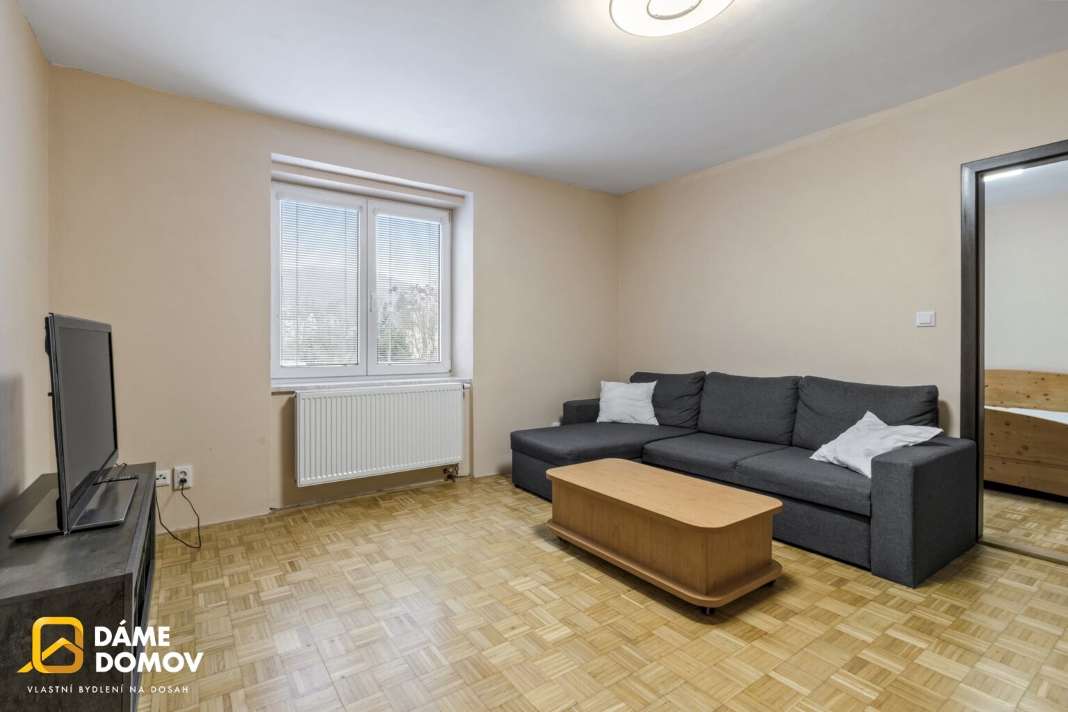 1920x1920wm2410241258-84881-pronajem-byty-2-1-80-m2-zlin-1190-42797-dc1f7034a4-550111777